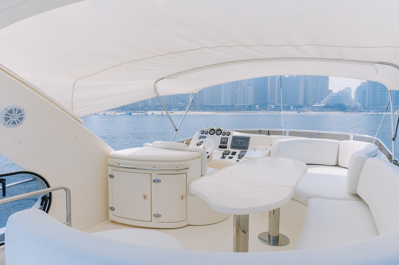 Azimut Monica — photo 7