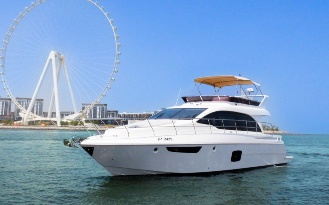 Sky Walker Ebb, 52 ft