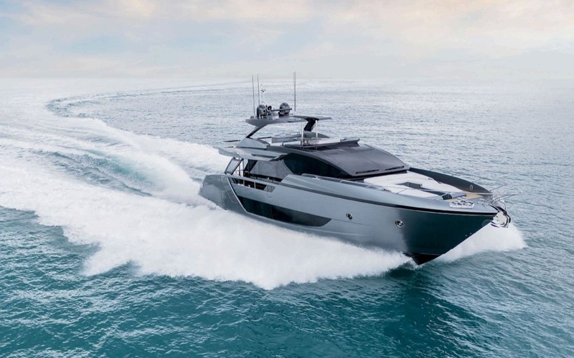 Riva Diva, 82 ft
