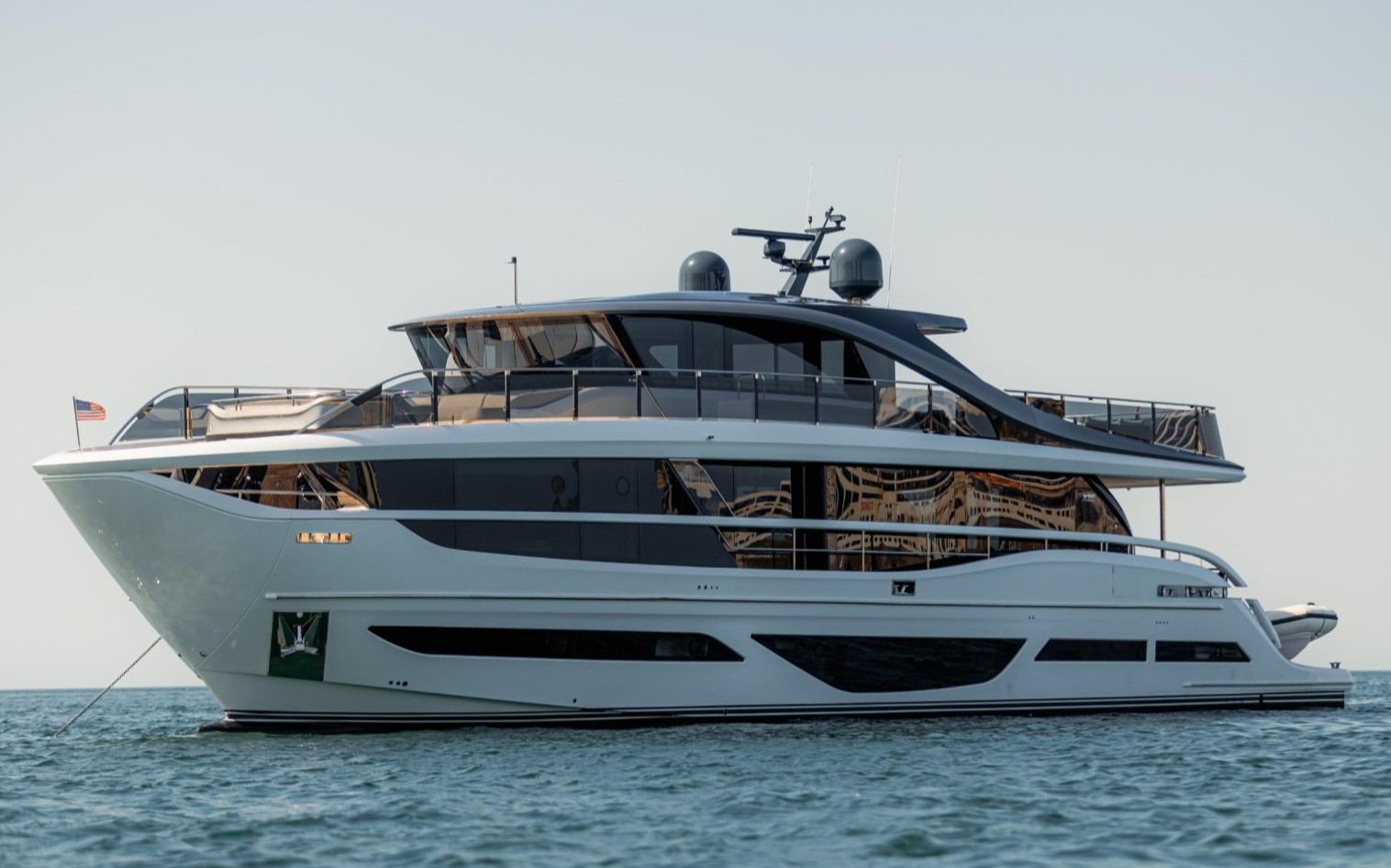 Princess 95X Super-flybridge, 95 ft