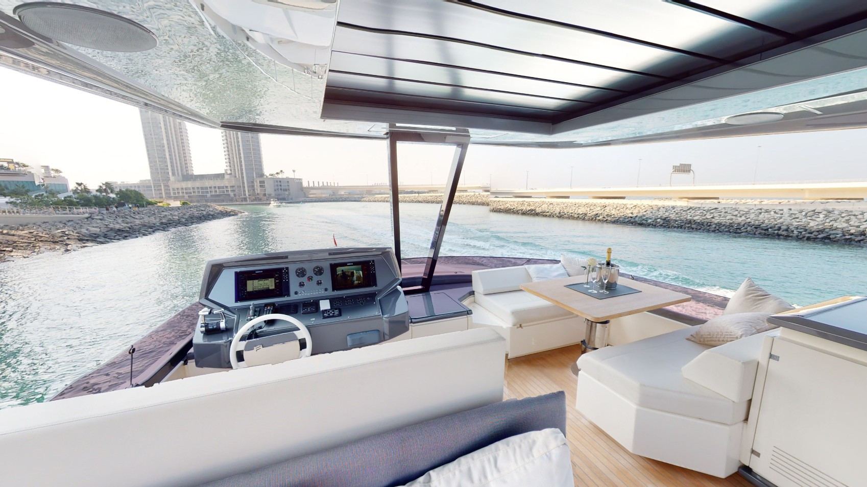 Ferretti 78 ft — photo 3
