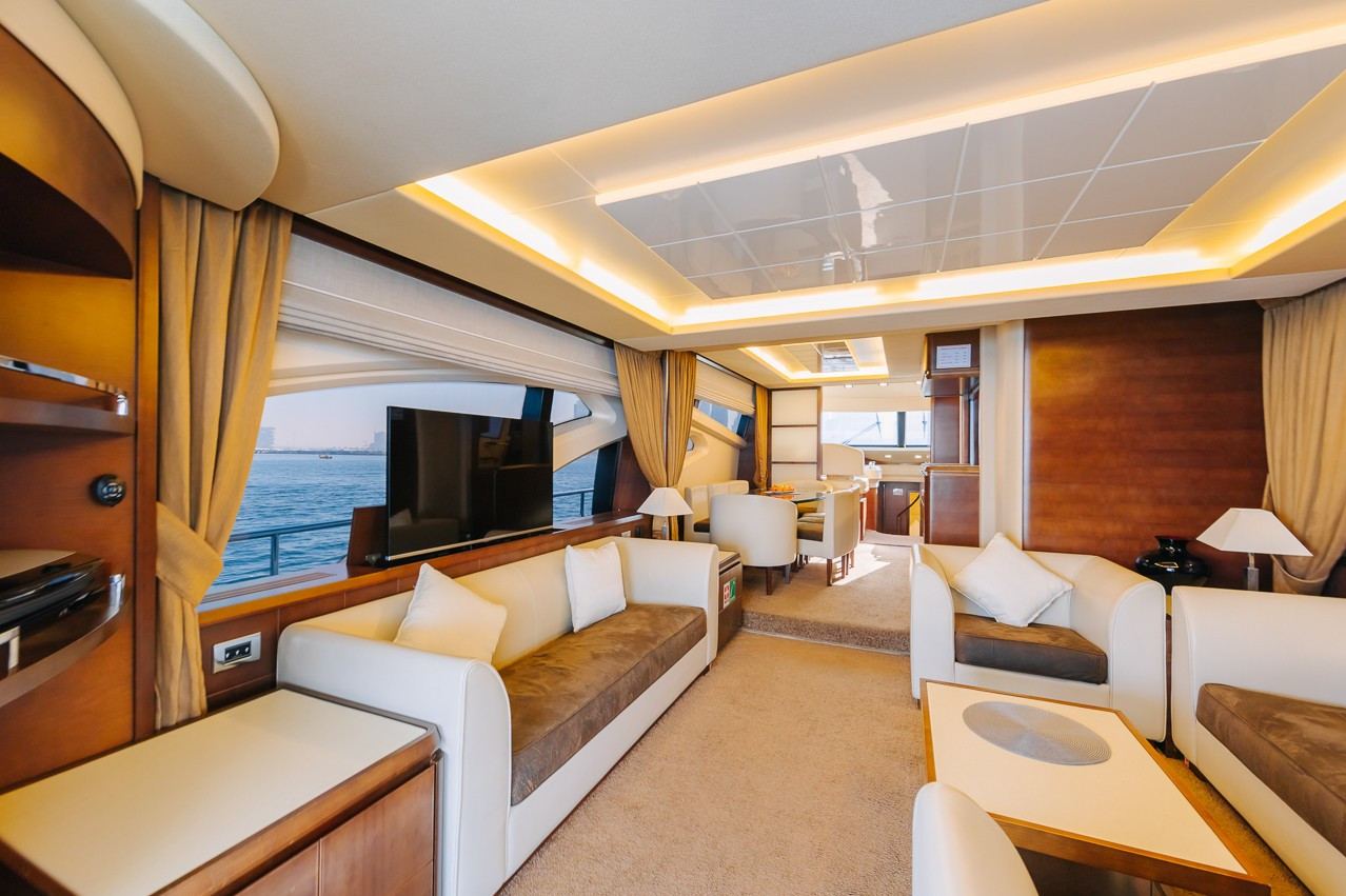 Azimut Viktoria — photo 6