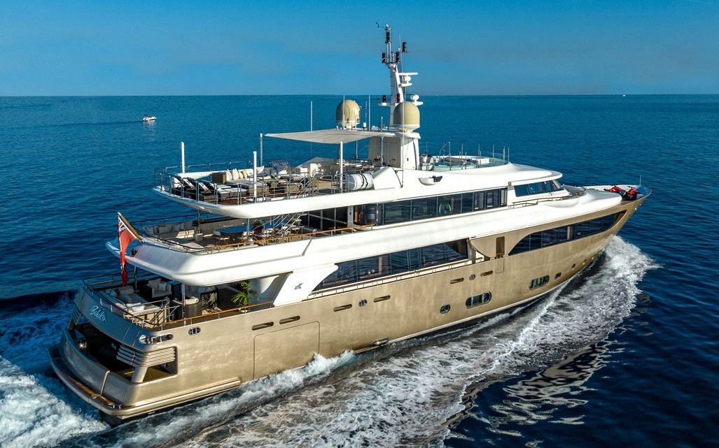 M/Y Behike, 140 ft