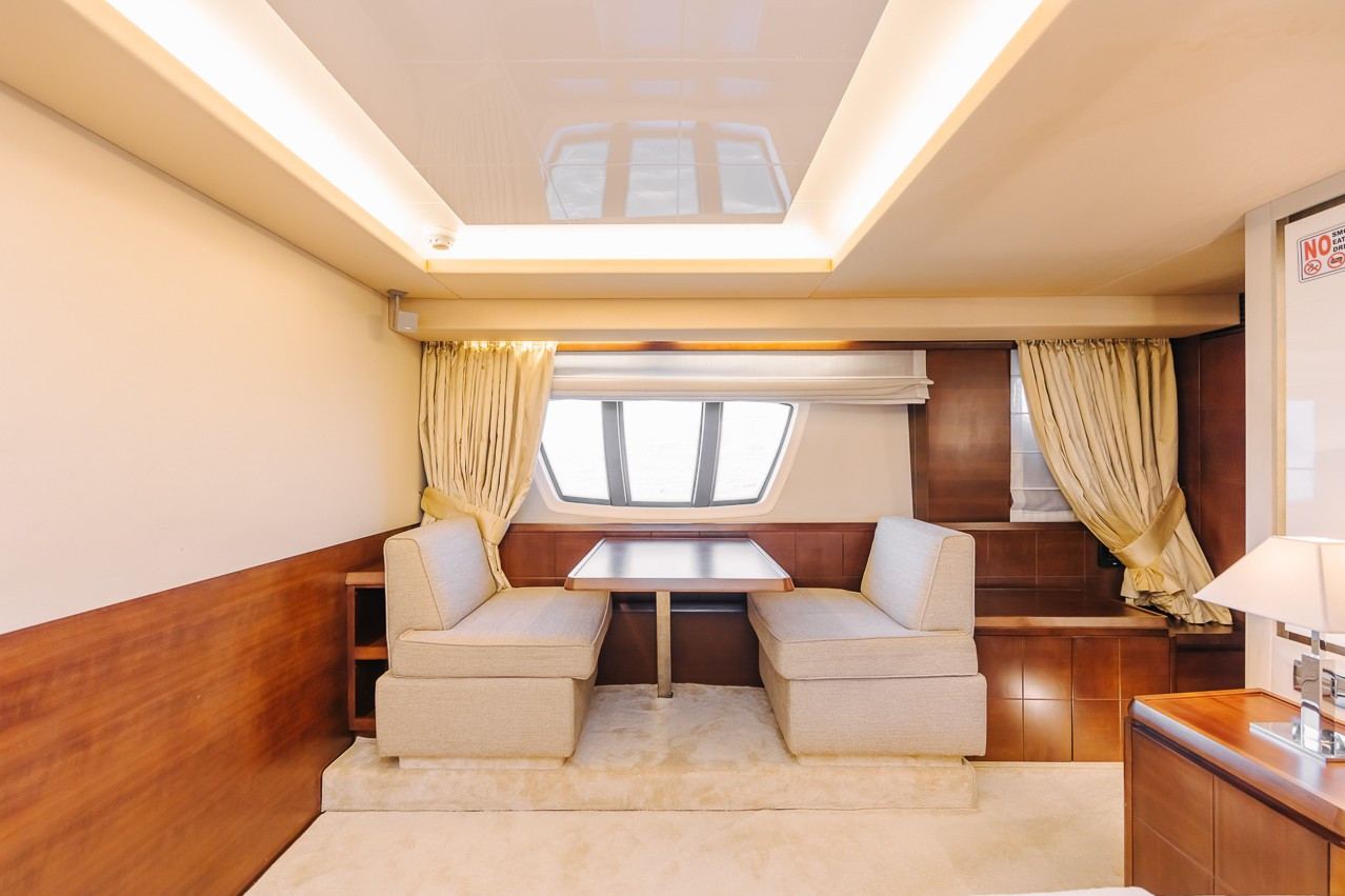 Azimut Viktoria — photo 4