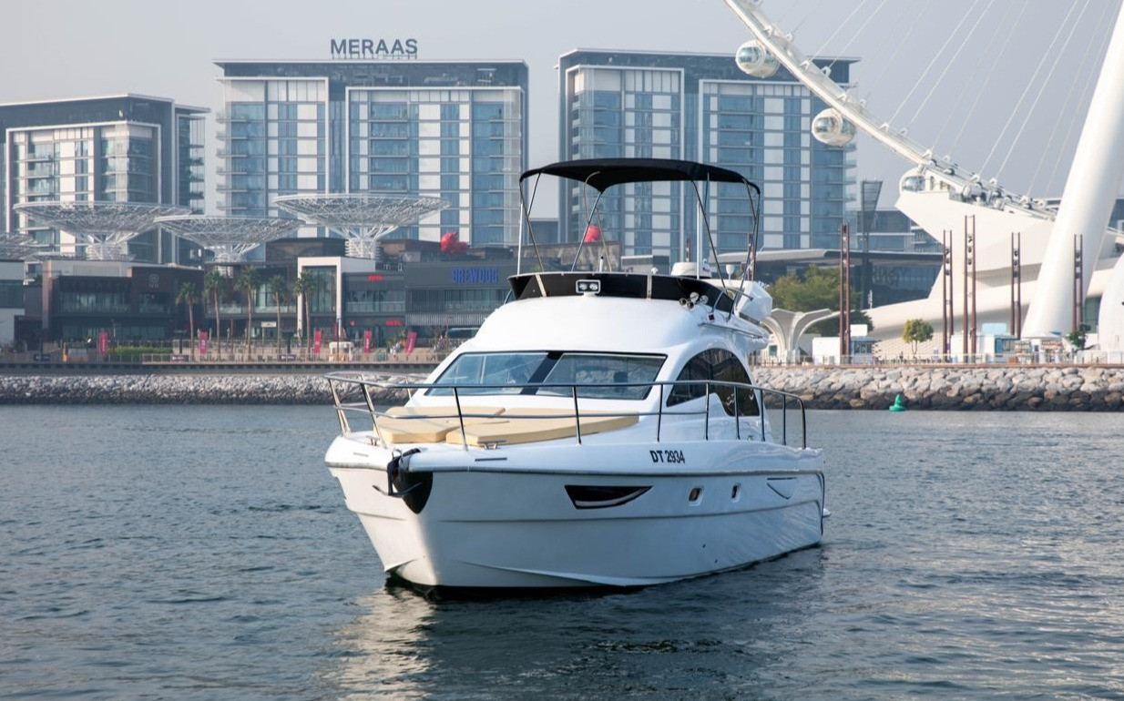 Intermare May One, 48 ft