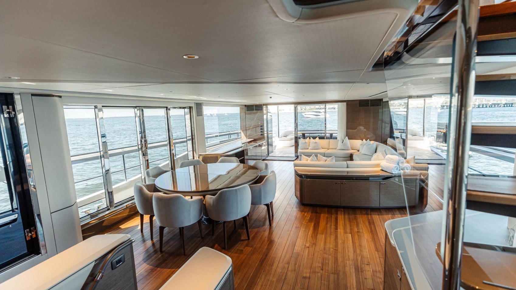 Princess 95X Super-flybridge — photo 10