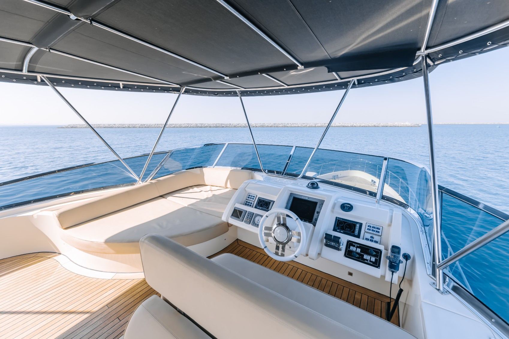 Azimut Viktoria — photo 15
