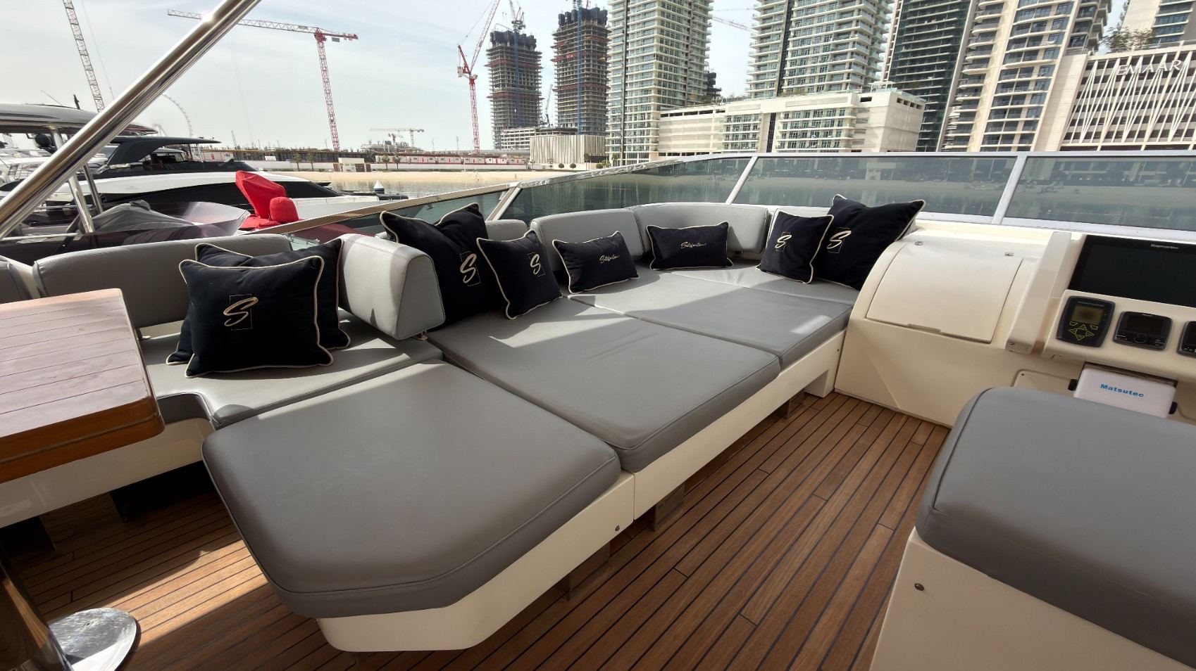 Azimut Satisfaction — photo 11