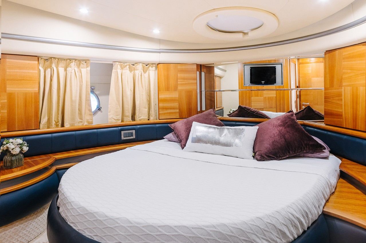 Azimut Monica — photo 5