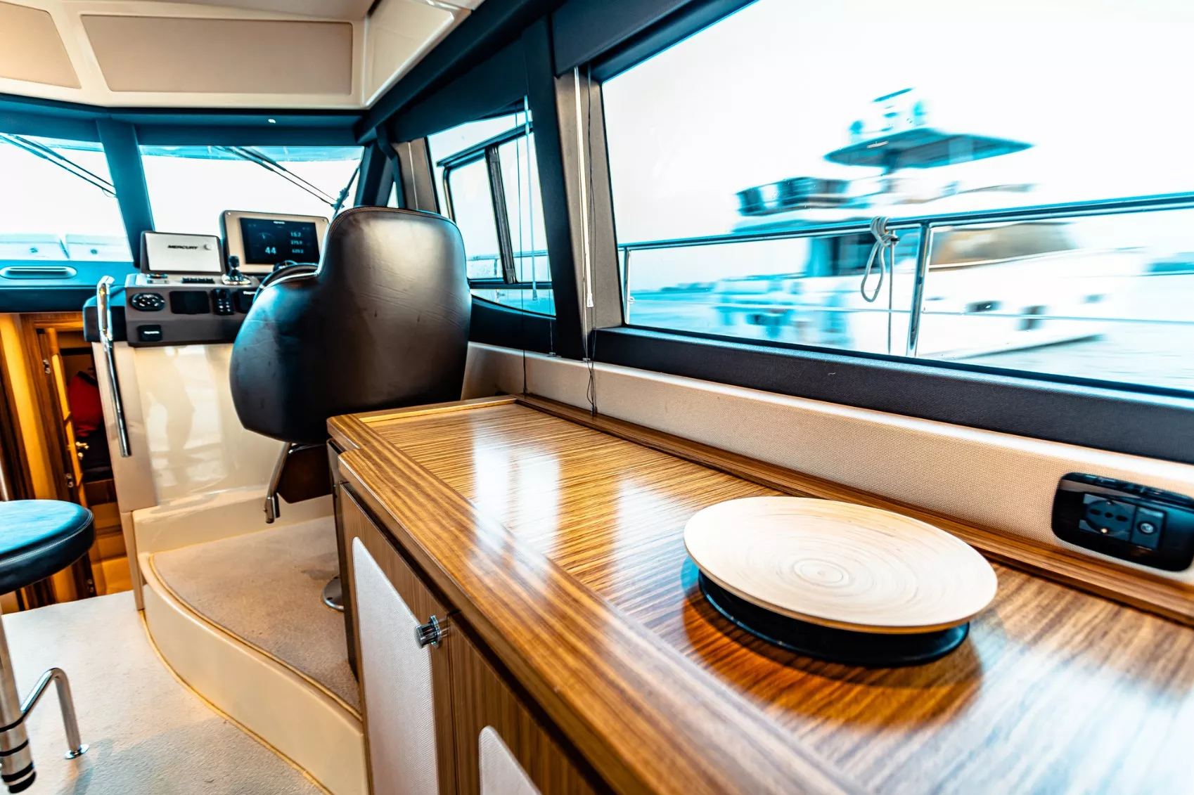 Azimut Magellano 43 ft — photo 8