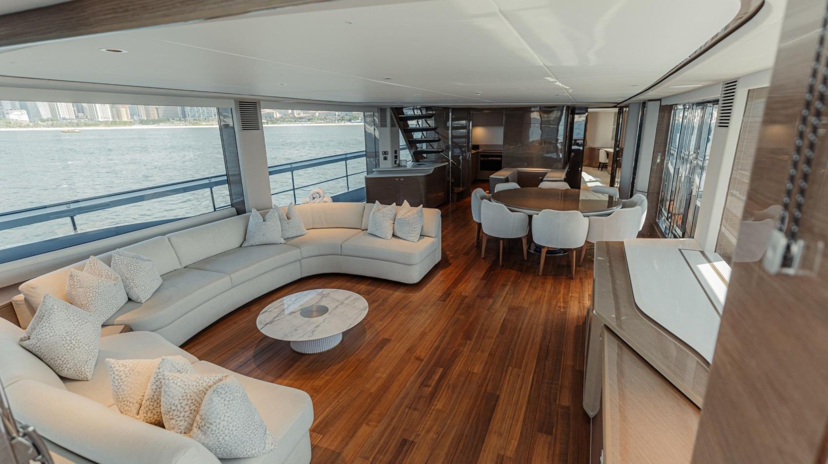 Princess 95X Super-flybridge — photo 12