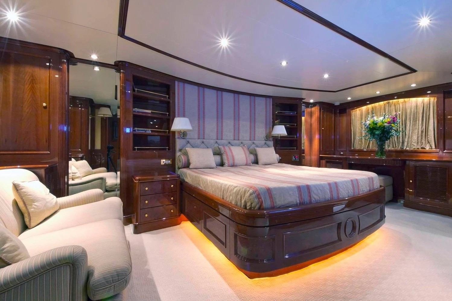 Benetti Gallus — photo 2