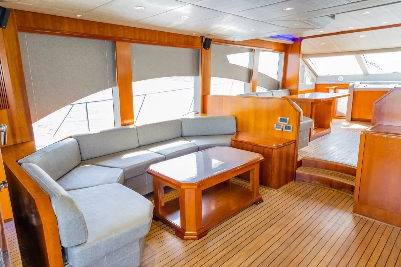 Azimut Lana — photo 7