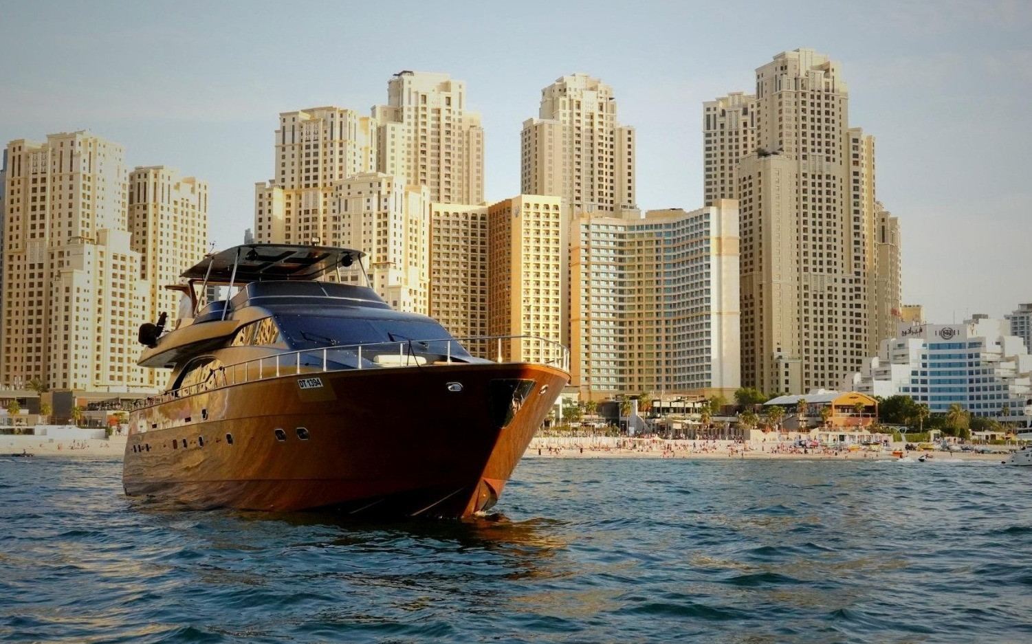 Azimut Anna, 85 ft