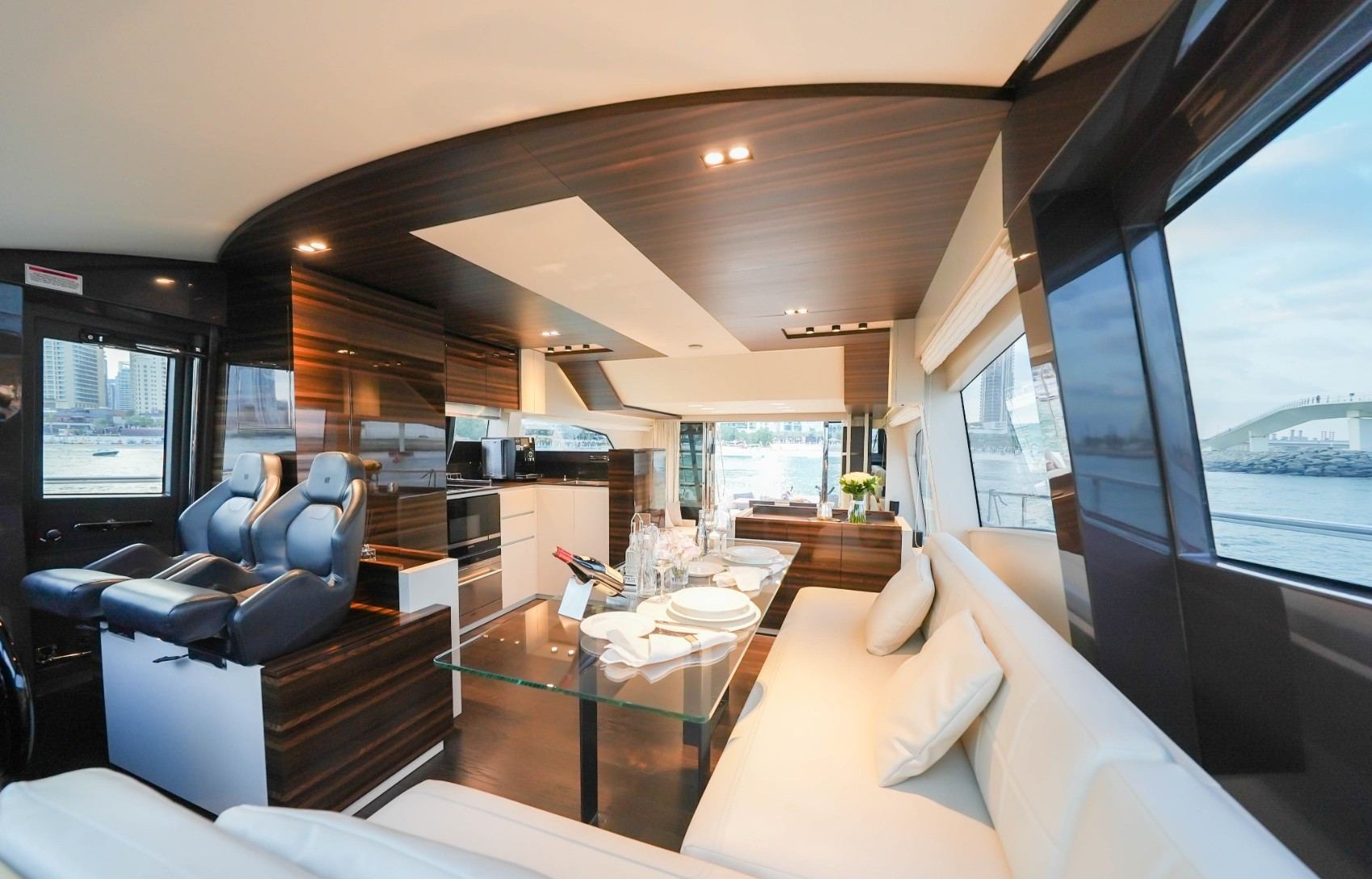 Ferretti 67 ft — photo 4